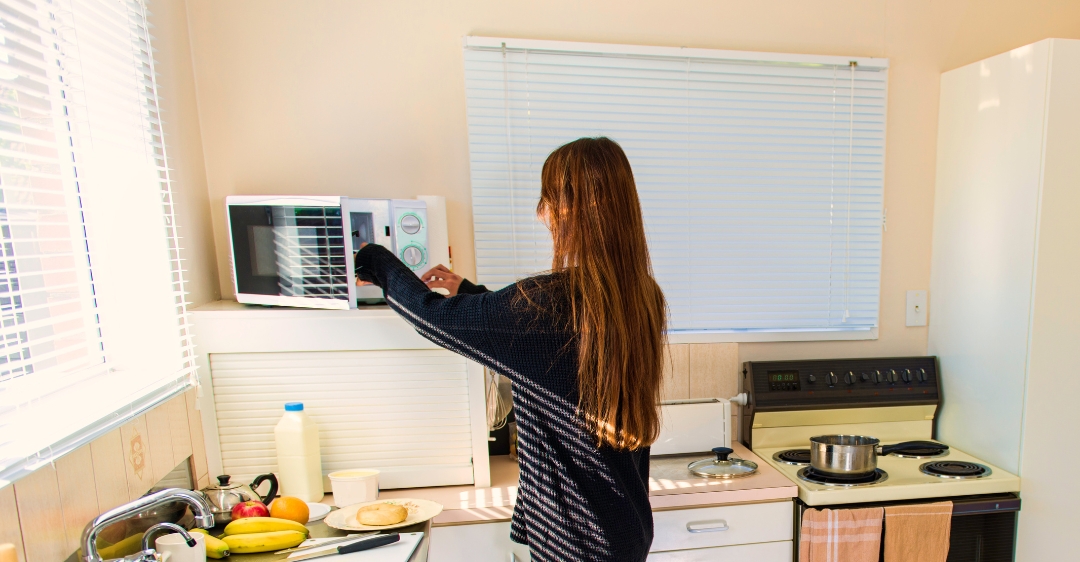 Sử dụng lò vi sóng an toàn