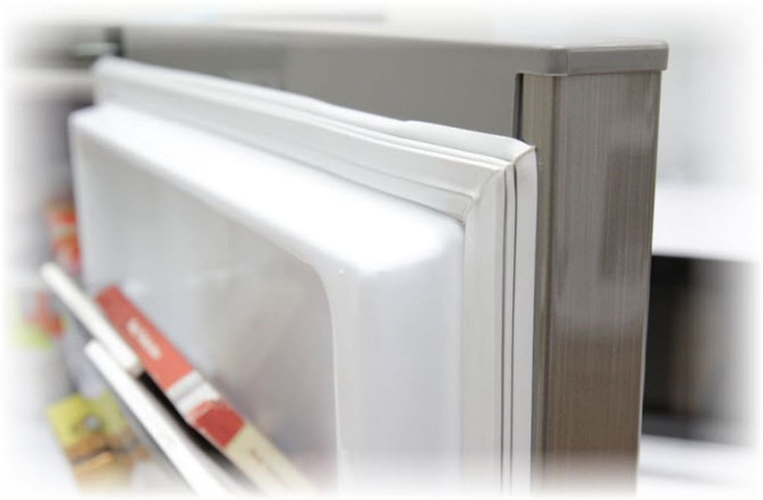 Thay ron tủ lạnh tại nhà uy tín