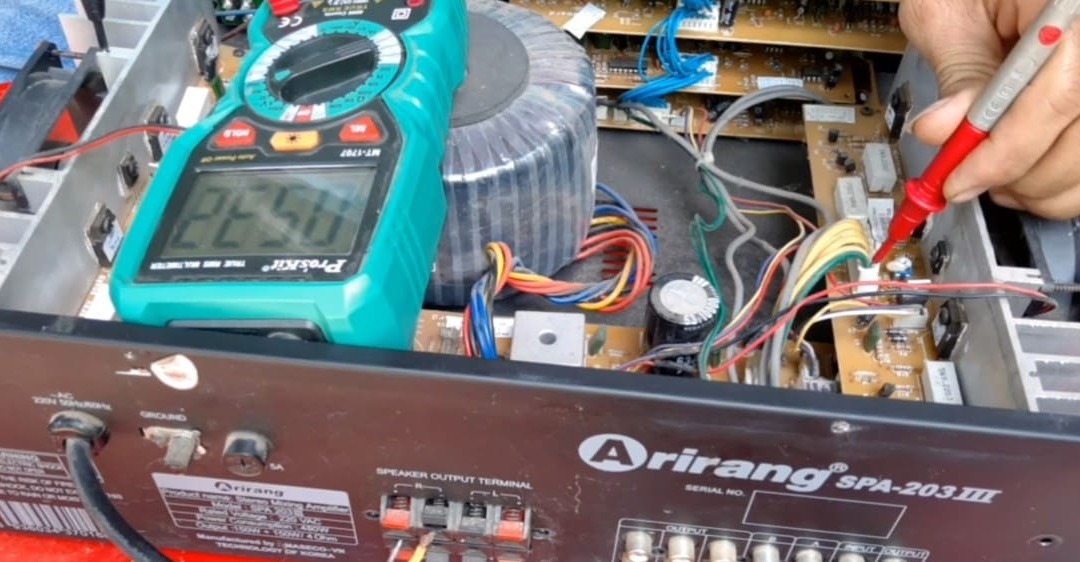 nguyên nhân amply bị nghẹt tiếng 