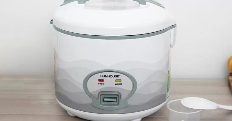 nguyên nhân nồi cơm điện sunhouse không vào điện