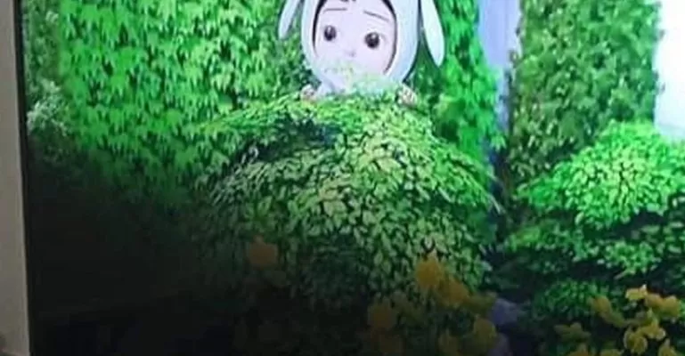 nguyên nhân tivi bị đen 4 góc màn hình