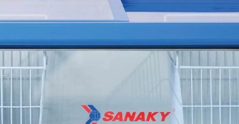nguyên nhân tủ đông sanaky bị đọng nước