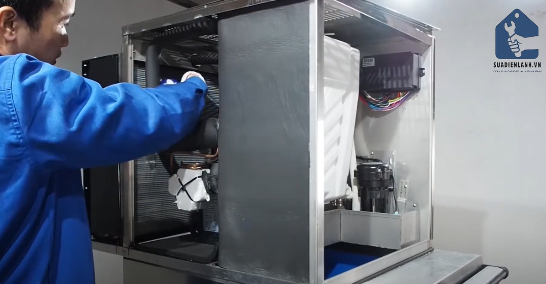 sửa chữa máy làm đá tận nhà