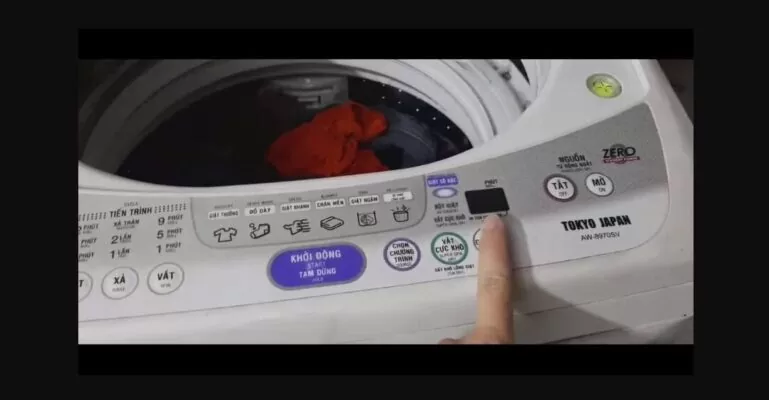 Nhận diện máy giặt Toshiba báo lỗi e1