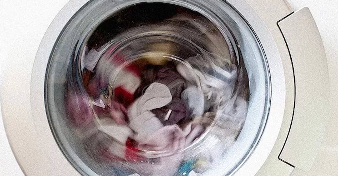 Hướng dẫn cách vệ sinh gioăng cao su máy giặt Electrolux