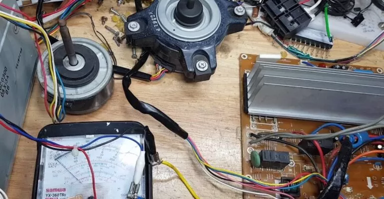 Máy lạnh panasonic báo lỗi f99