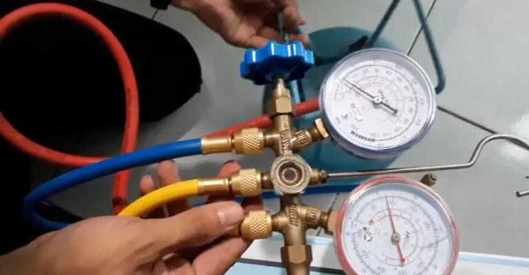 Nạp gas tủ lạnh bao nhiêu là đủ