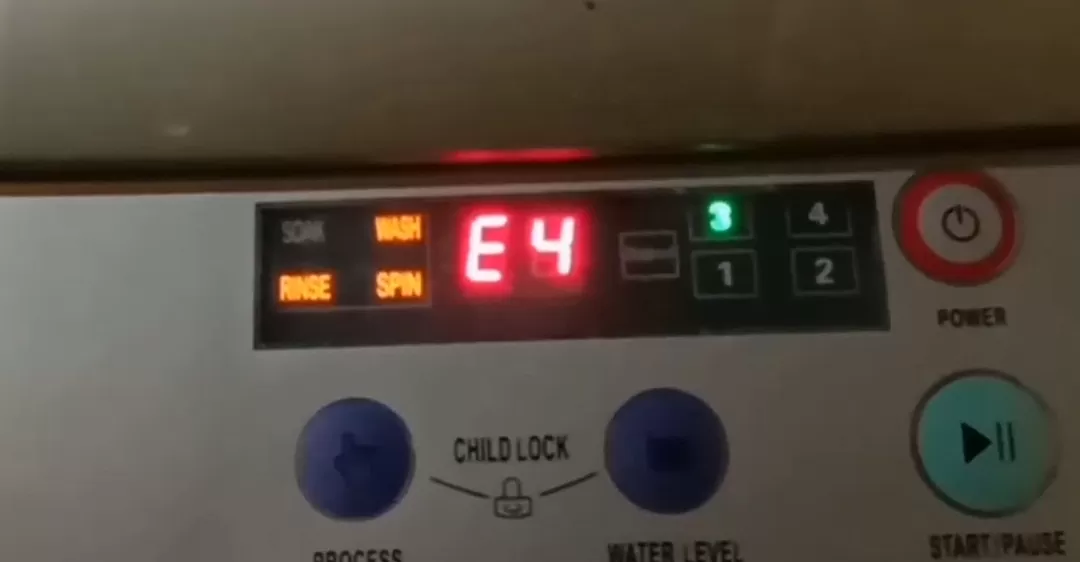 Máy giặt Aqua bị lỗi e4 có nghĩa là gì?