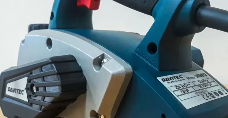 cách khắc phục máy bào gỗ bị kêu to