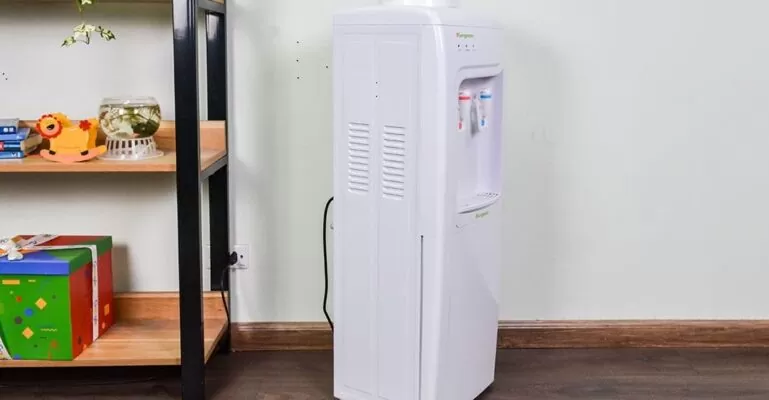 cây nước nóng lạnh kangaroo không nóng