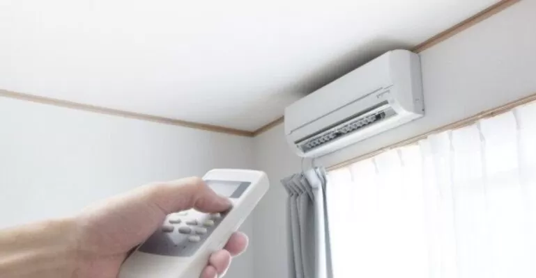 Tại sao điều hòa không vào điện