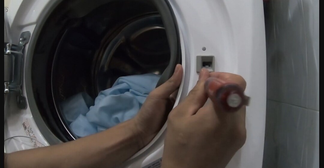 Cách khắc phục lỗi E40 trên máy giặt