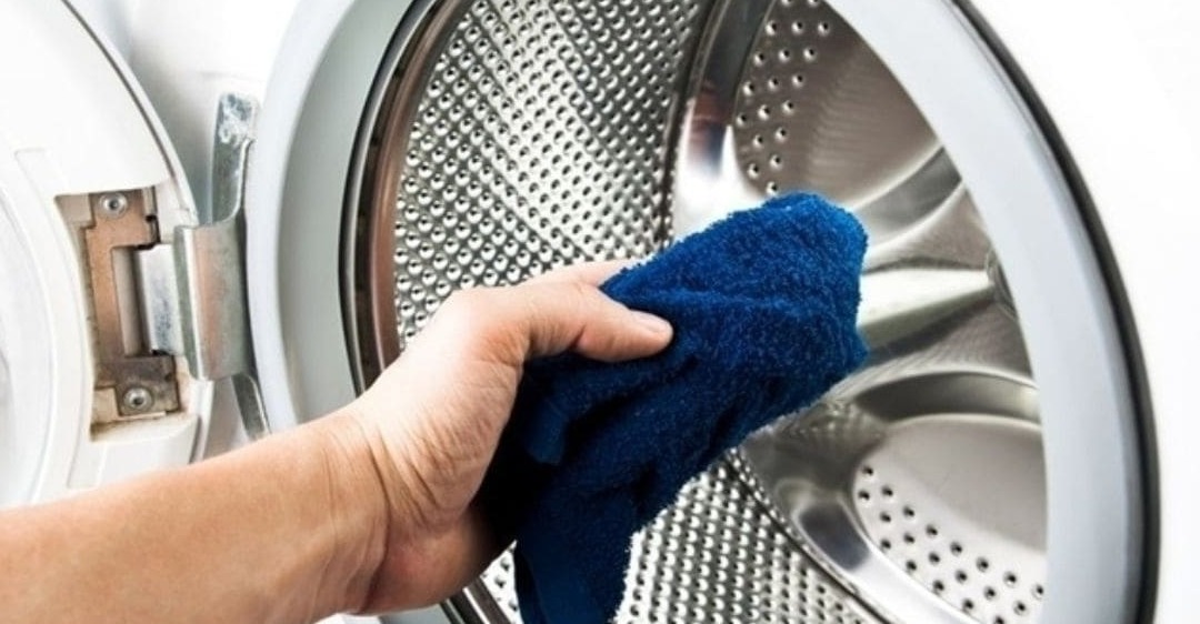 hướng dẫn sử dụng bột vệ sinh máy giặt