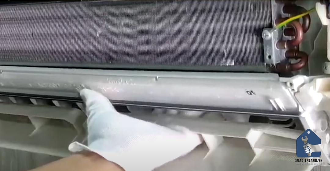 kiểm tra phần cơ mô tơ quạt