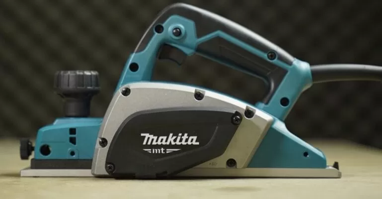 máy bào gỗ bị mất nguồn