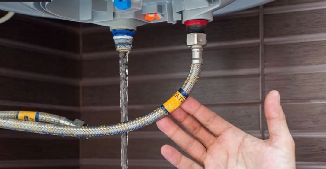 nguyên nhân máy nước nóng panasonic bị rò điện