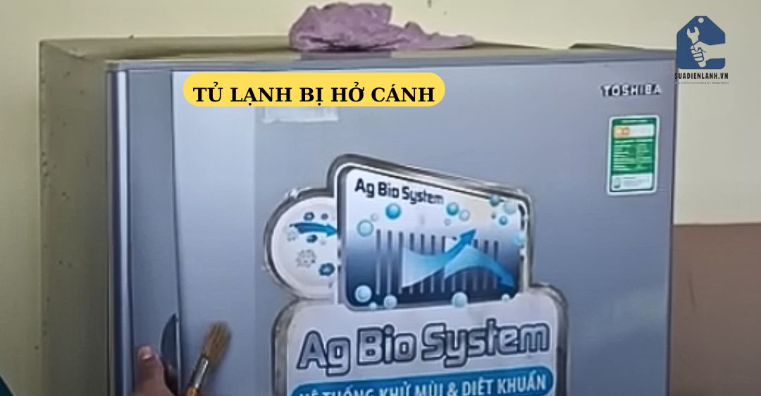 tủ lạnh bị hở cánh