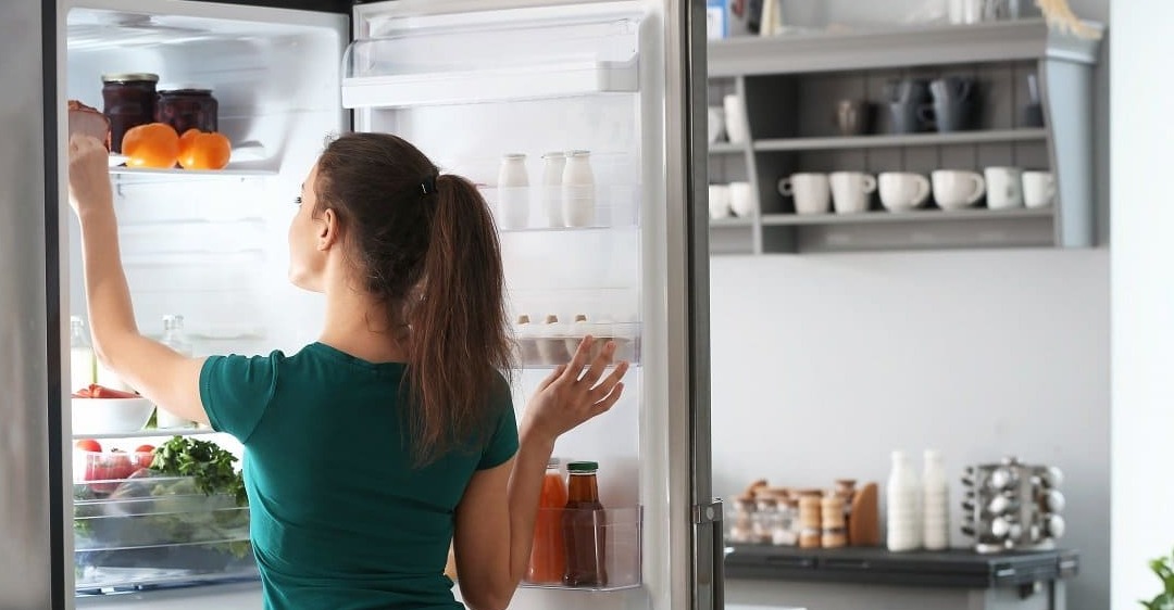 tủ lạnh sau khi di chuyển không lạnh