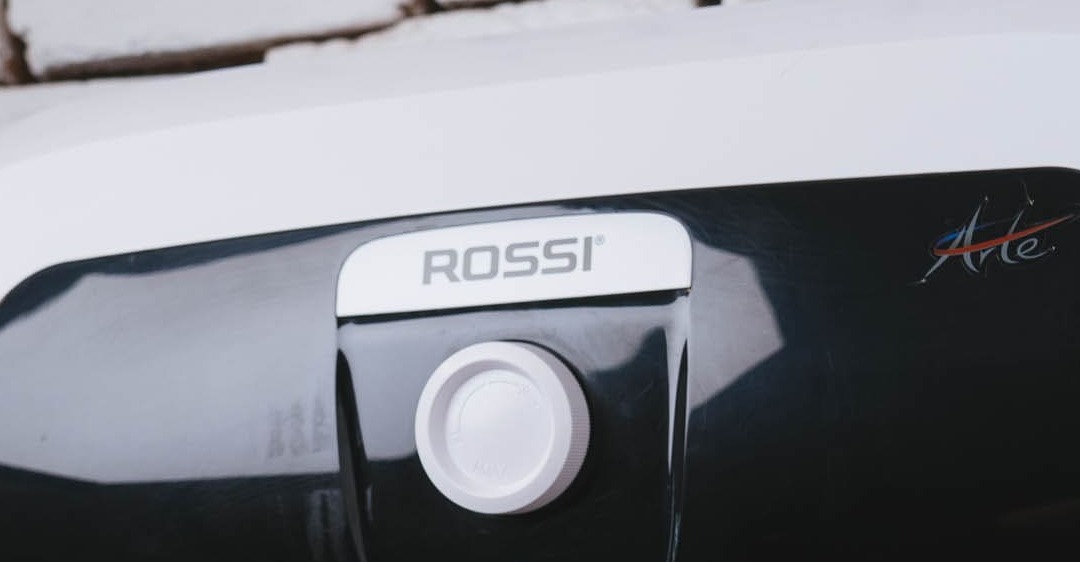 nguyên nhân bình nóng lạnh rossi không nóng