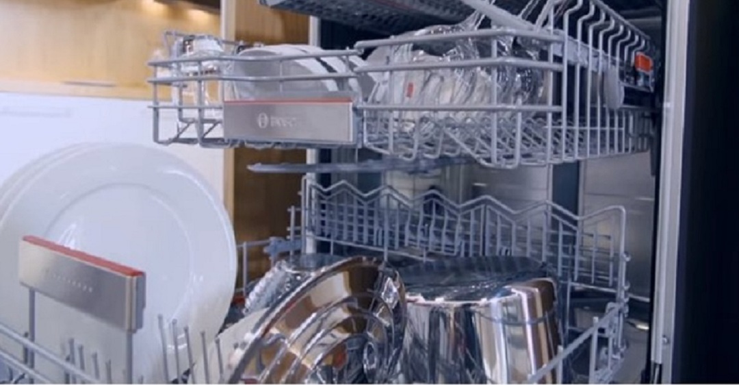 Nguyên nhân máy rửa chén Electrolux bị đọng nước