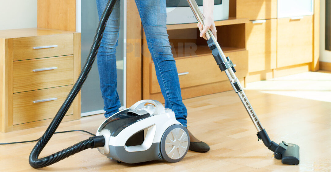 So sánh thiết kế và tính năng của Hitachi và Electrolux
