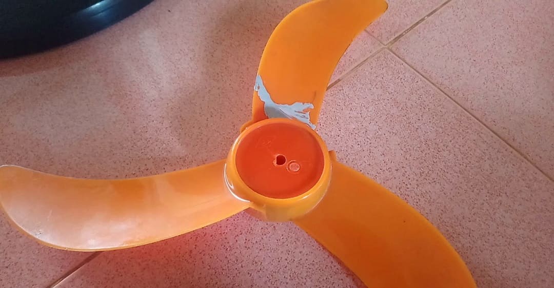 Cánh quạt điện bị gãy có sử dụng tiếp được không?