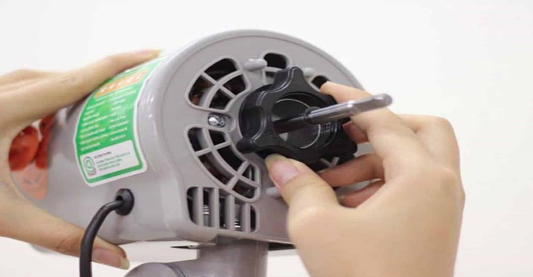 Làm sao để khắc phục tình trạng quạt điện bị cháy tụ?