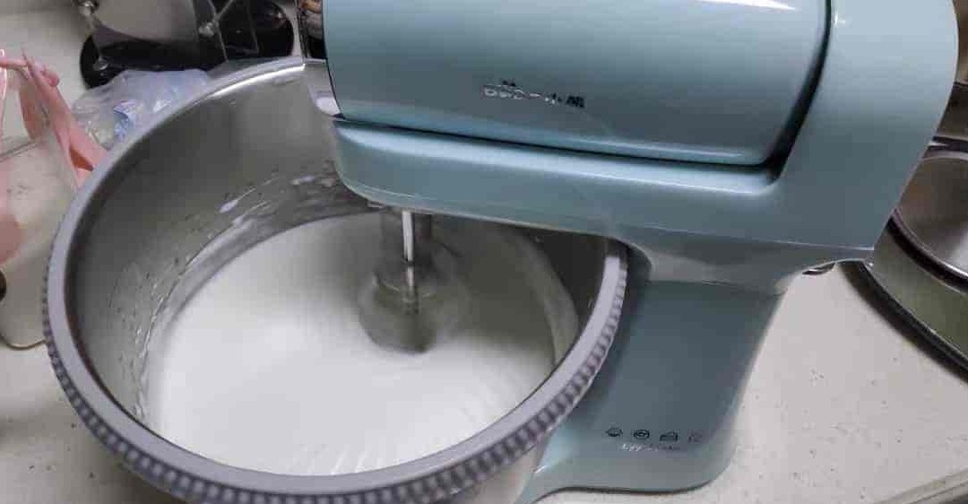 sửa máy nhồi bột mini 