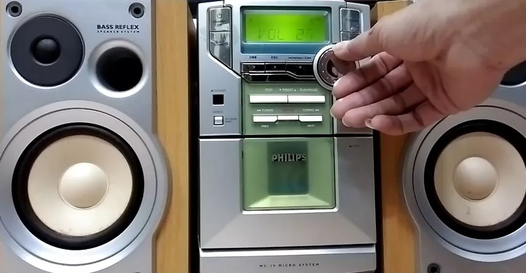 sửa chữa dàn âm thanh philips