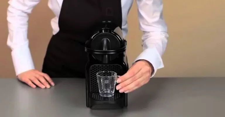 cách sử dụng máy pha cà phê viên nén