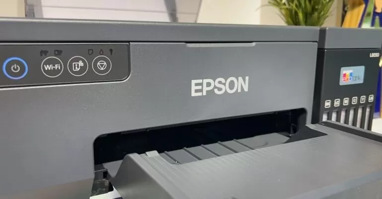 máy in epson không kéo được giấy