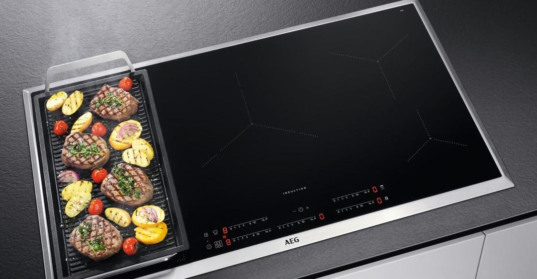 Bếp từ AEG báo lỗi E8