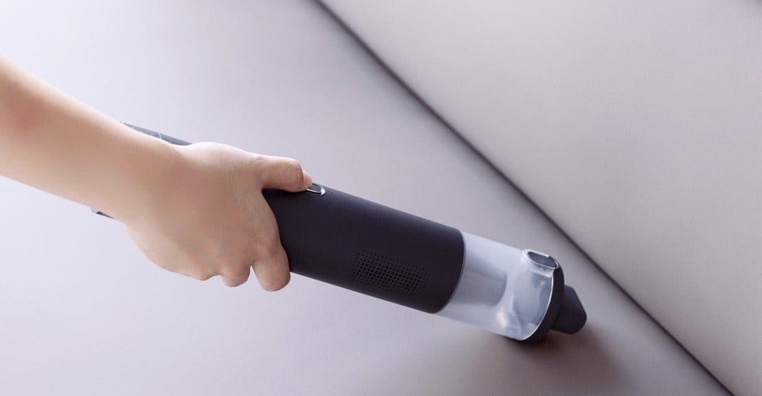 Hướng dẫn cách vệ sinh máy hút bụi cầm tay tại nhà