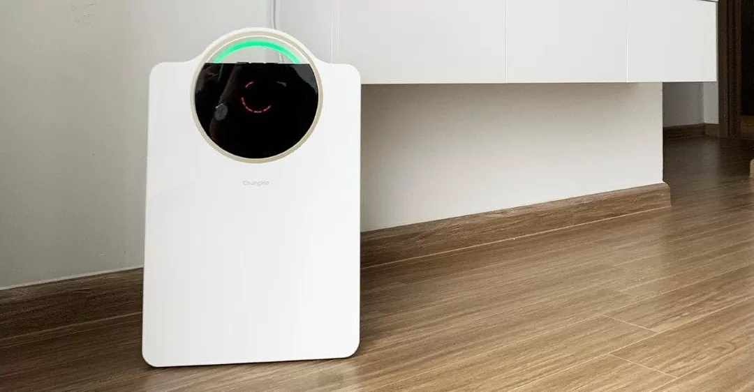 Máy lọc không khí kêu tạch tạch