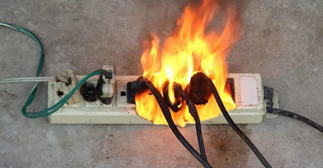 cách chữa cháy khi chập điện