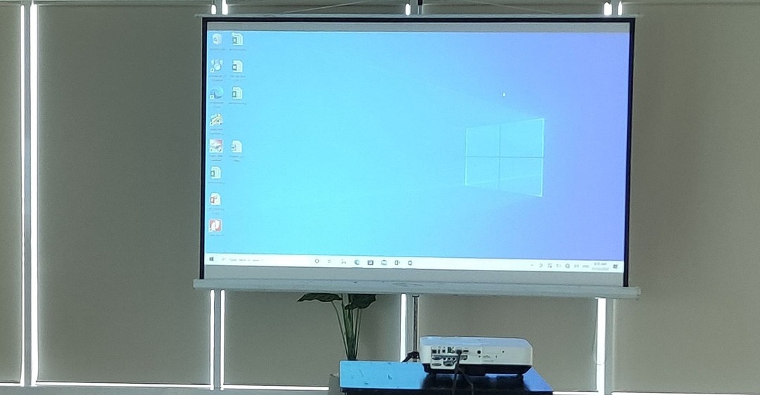 cách khắc phục máy chiếu panasonic không lên hình