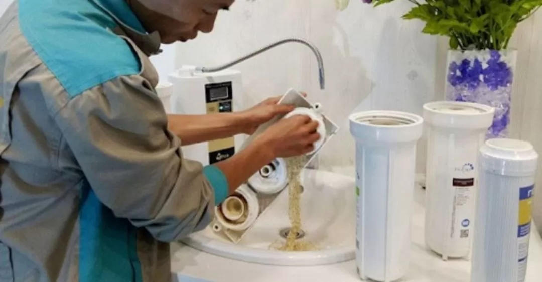 Máy lọc nước bị yếu