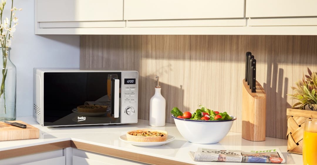 sửa lò vi sóng không cháy đèn