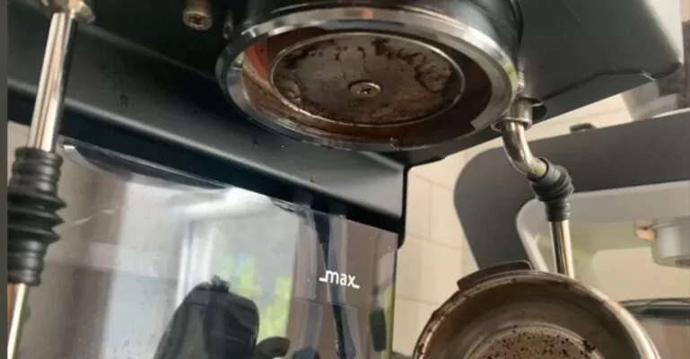 tẩy cặn máy pha cà phê