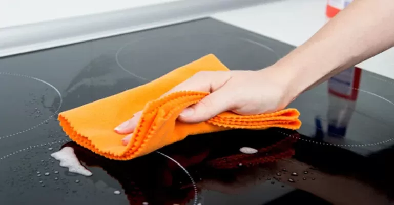 thay mặt kính bếp từ Junger