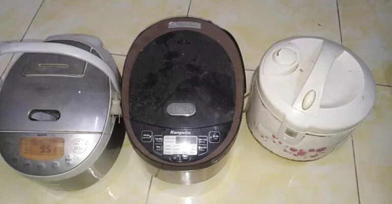 nồi cơm điện mau hư