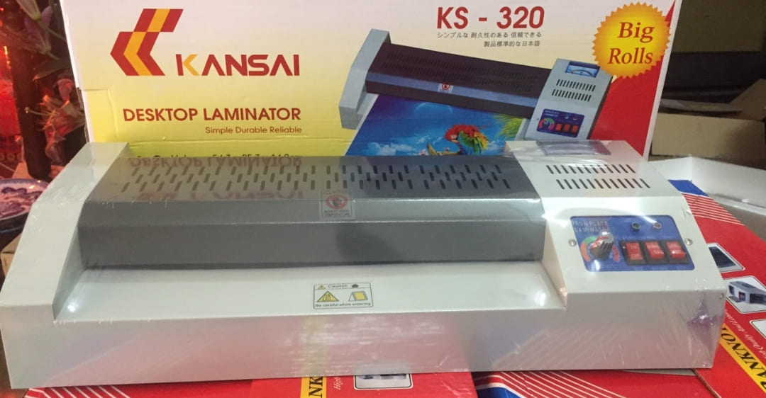 Sửa máy ép plastic KANSAI