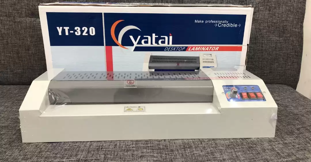 Sửa máy ép plastic YATAI