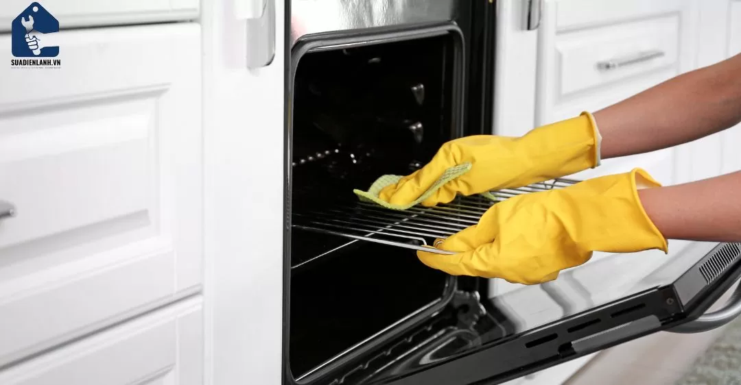 Sửa lò nướng bánh mì xoay tại tphcm