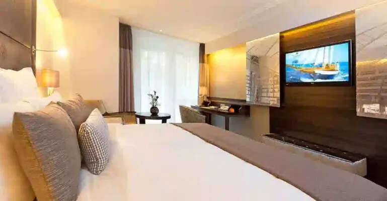 Tính năng và lợi ích của TV hotel