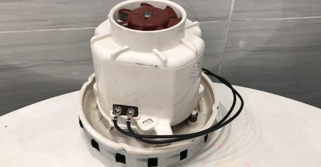 Cách hoạt động của motor trong máy hút bụi