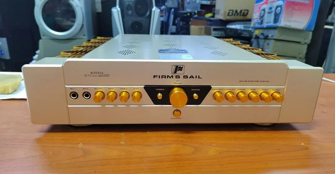 sửa amply bị hú