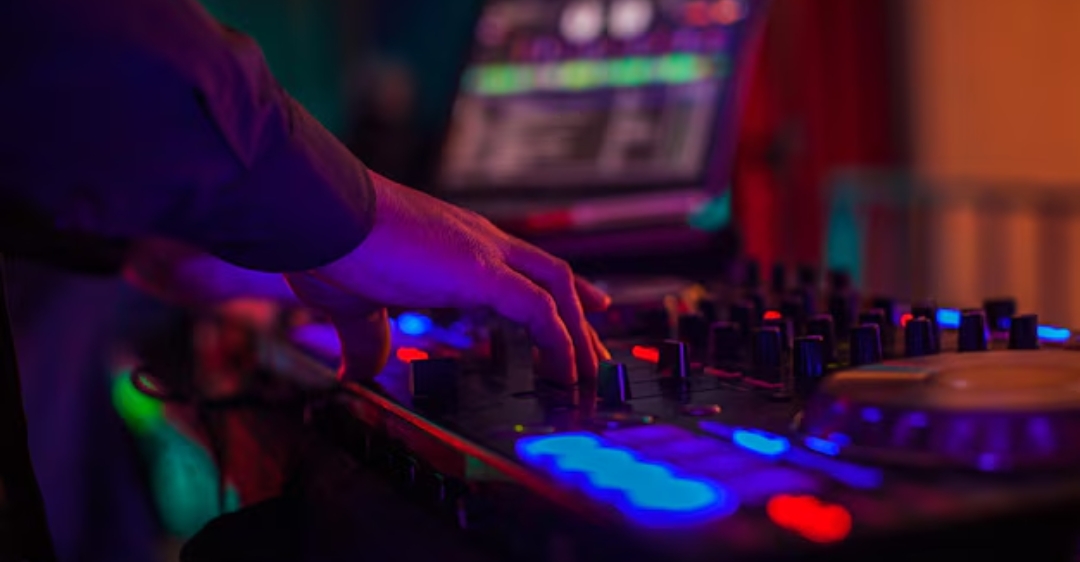 các dòng Amply Denon nghe nhạc