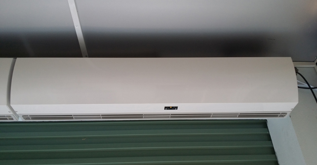 Giá sửa quạt cắt gió