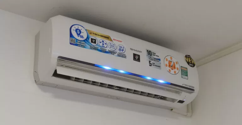 máy lạnh sharp bị kêu
